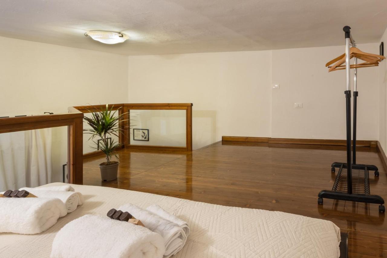 Casa Del Duomo Apartment Cagliari Bagian luar foto